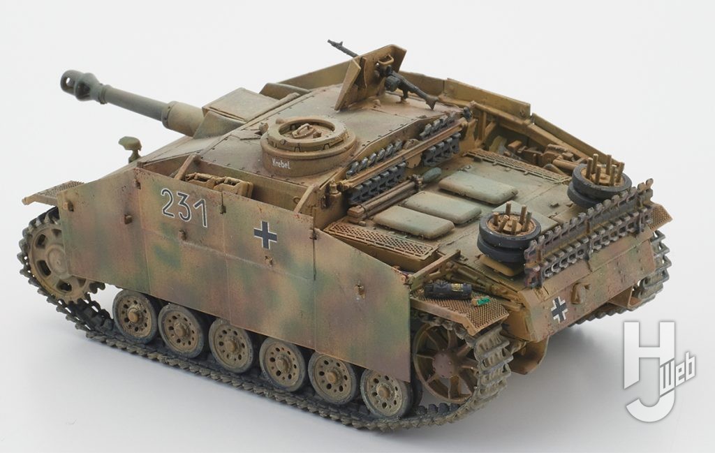 小澤京介製作「10.5cm突撃榴弾砲42 G型 中期型」リア寄り俯瞰