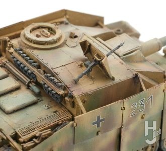 小澤京介製作「10.5cm突撃榴弾砲42 G型 中期型」戦闘室上面