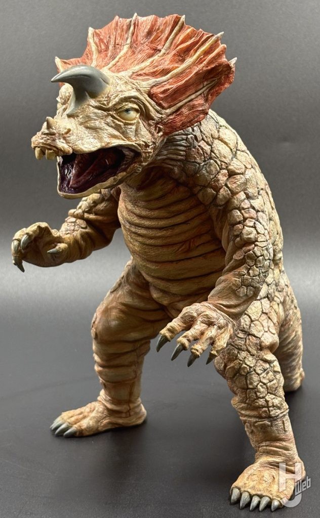 コモリプロジェクトガレージキット「カプセル怪獣アギラ」