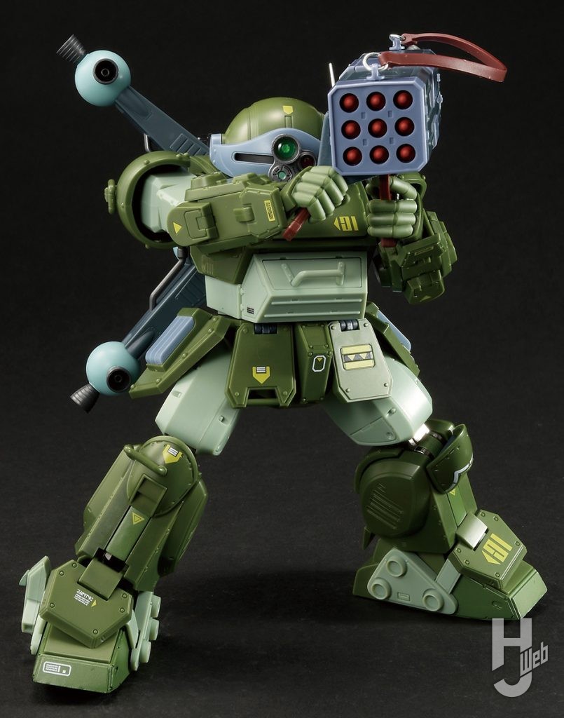 スコープドッグ＋ラウンドムーバー＋ショルダーミサイルガンポッド　写真