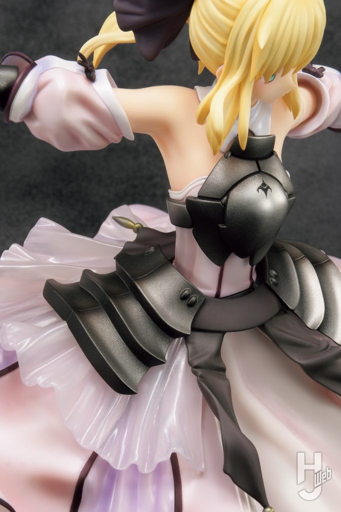 セイバー・リリィ~全て遠き理想郷(アヴァロン)~の作例のスカート部分のアップ画像