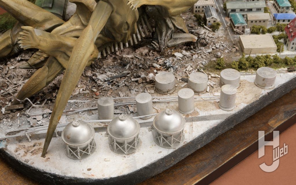 巨大レギオンVSガメラのディオラマのストラクチャーのアップ画像2枚目