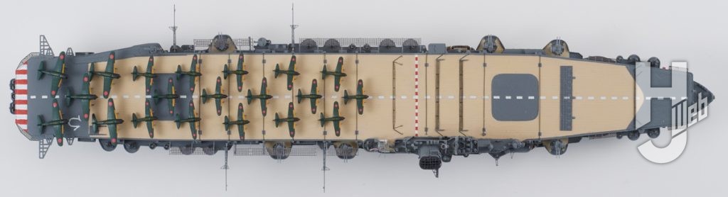 日本海軍航空母艦 飛鷹
全体　上