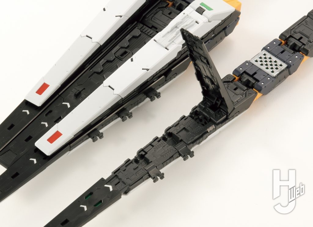 「PERFECT-GRADE-UNLEASHED-νガンダム」武装類フィンファンネル内部カバー開