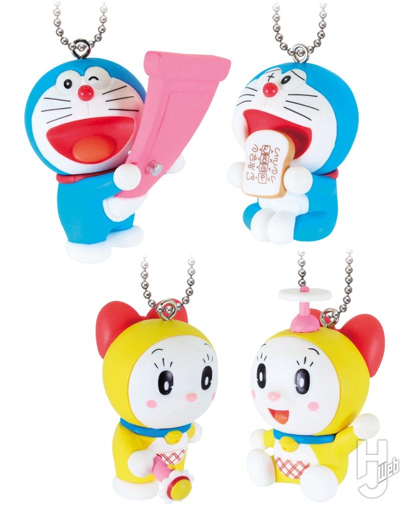 ドラえもんとドラミのフィギュアマスコットの画像