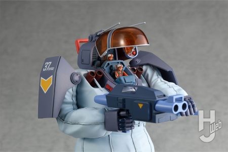 『太陽の牙ダグラム』より「COMBAT ARMORS MAX24 1/72 Scale ソルティック HT128 ビッグフット 雪上用カムフラージュ 防寒シールド仕様」が再販決定！