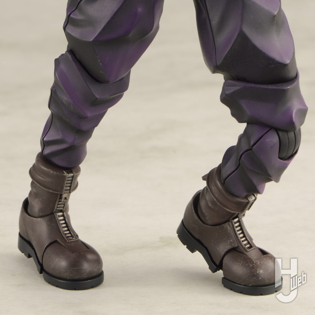 クラウド・ストライフのプラモデルのアップ画像その3