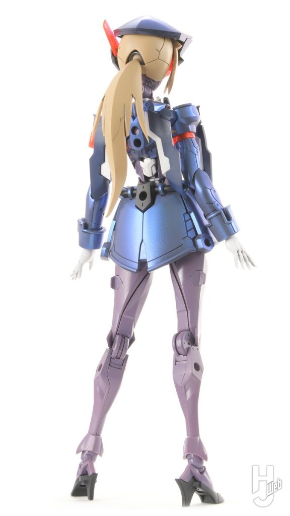 ヴァリアントのプラモデルの全体画像その2