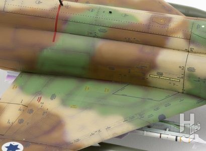 F-4E クルナス塗装工程1