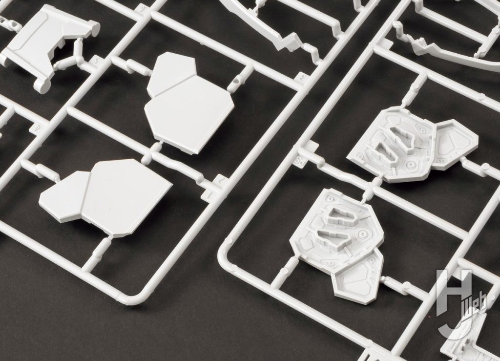 「PERFECT-GRADE-UNLEASHED-νガンダム」ランナーアンクルアーマーパーツアップ