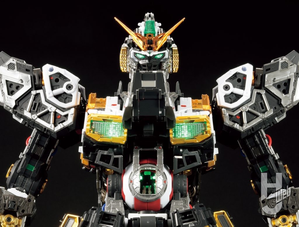 「PERFECT-GRADE-UNLEASHED-νガンダム」マテリアルLED点灯