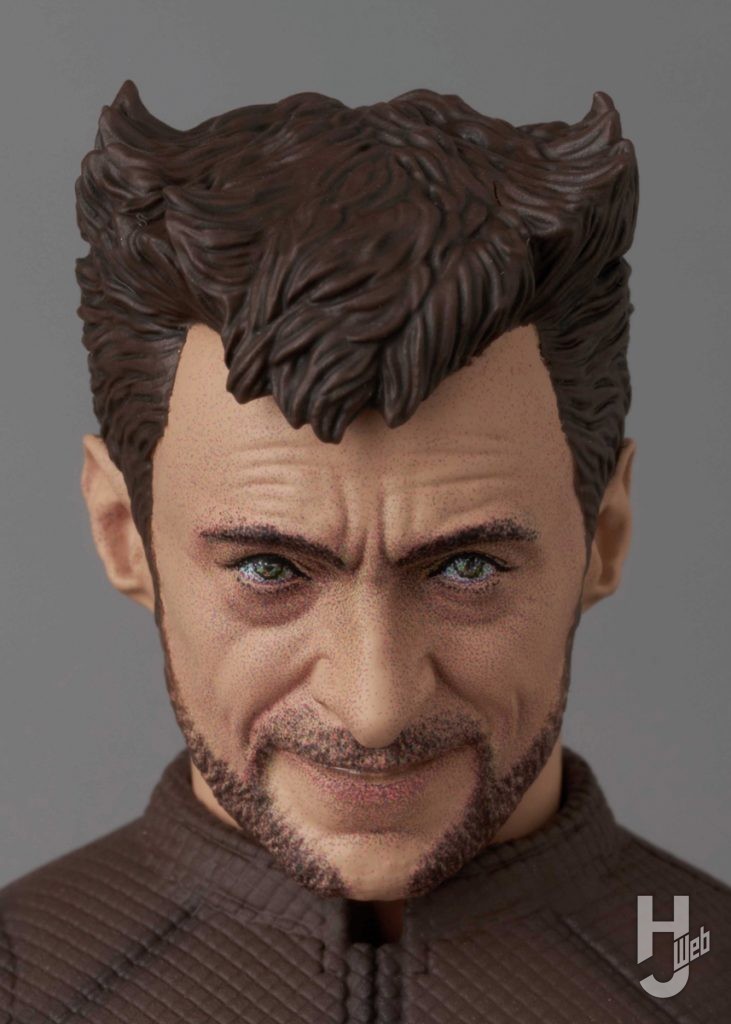 ウルヴァリンの可動フィギュアの表情のアップ画像その4