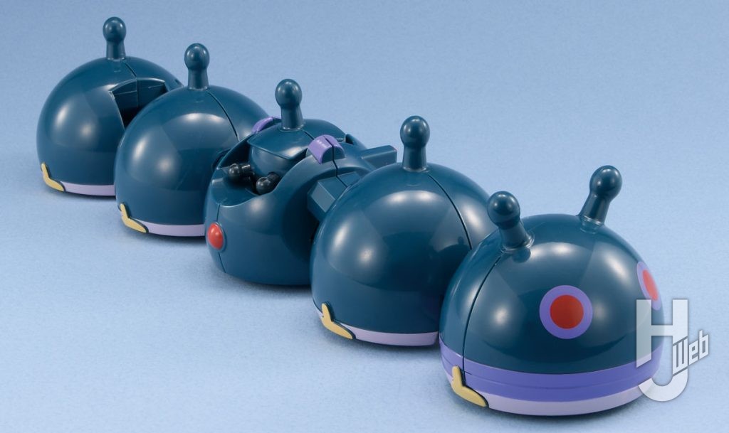 チキチキ大変身！ こうてつばいきんまんとゴロンゴロ
変形前