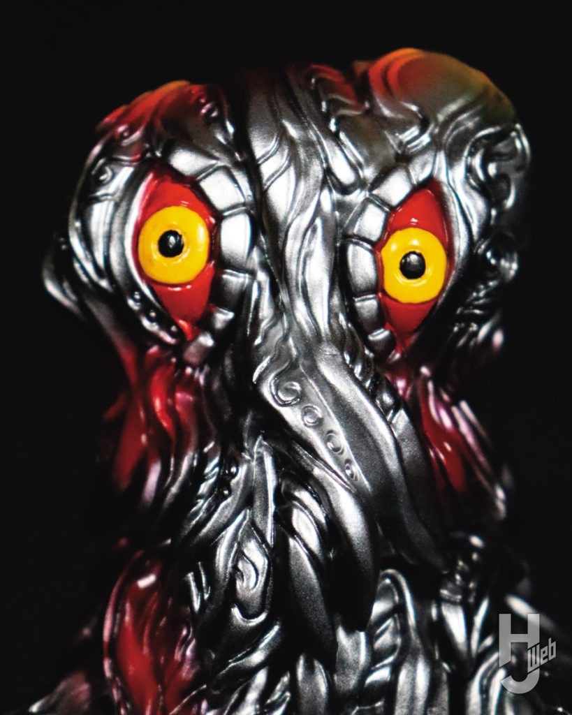 ヘドラ2.0のソフビフィギュアのアップ画像その1