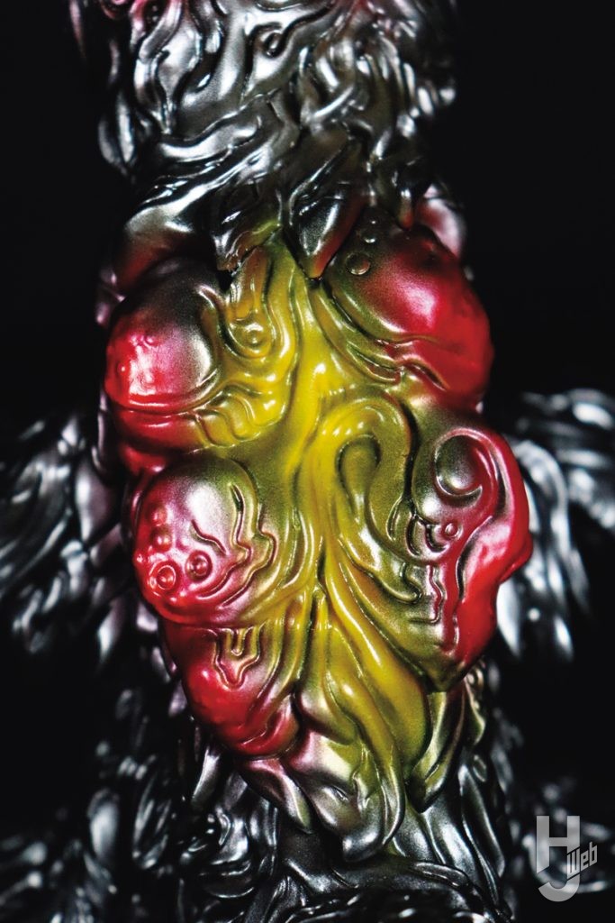 ヘドラ2.0のソフビフィギュアのアップ画像その2