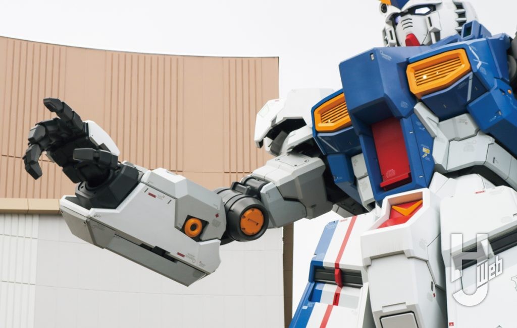 「実物大νガンダム立像」腕アップ