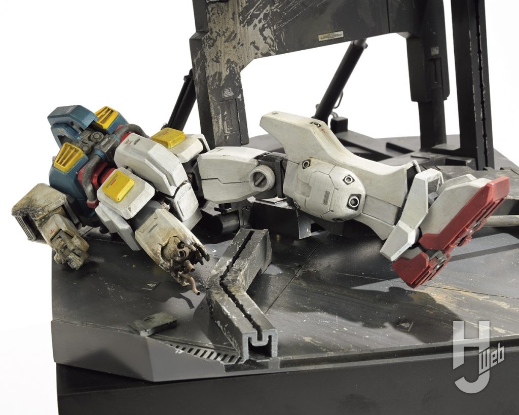 機動戦士ガンダム サンダーボルトのディオラマのアップ画像その5