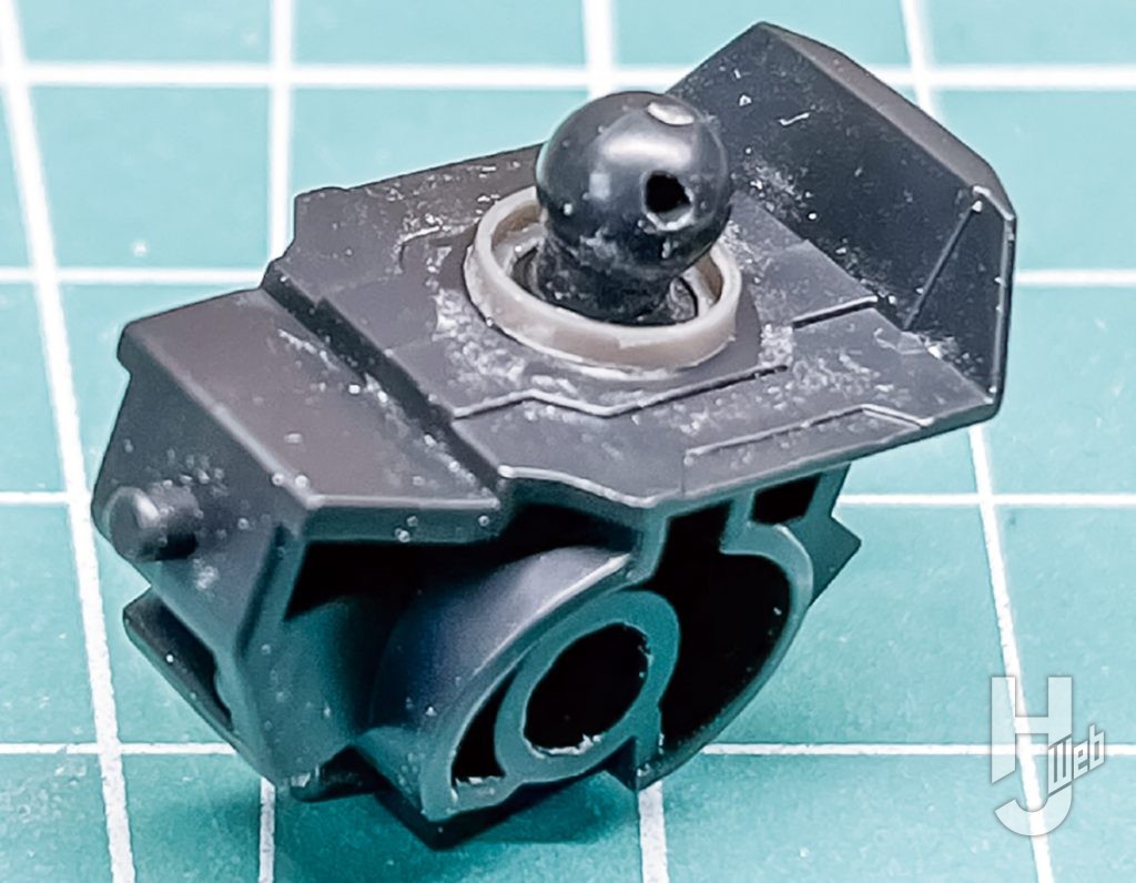 えぬせ製作「ザク（GQ）」腰部関節製作途中