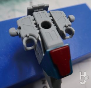 セイラマスオ製作「FULL MECHANICS カラミティガンダム」製作過程：フロントアーマー、サイドアーマーの延長1