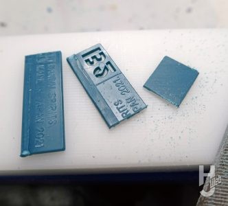 FULL MECHANICS カラミティガンダムの刻んだランナーのタグ部分