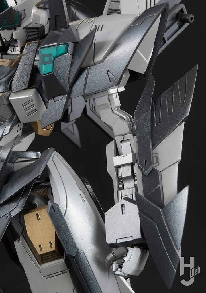 射水宏製作「アークラウド」左腕部アップ