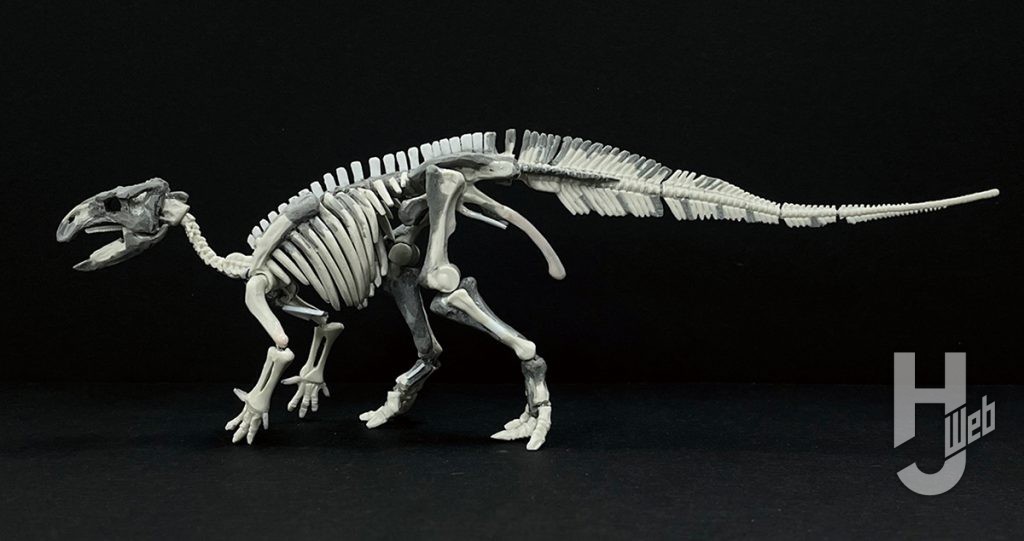 ウラベヒロト製作「フクイサウルス」工作終了