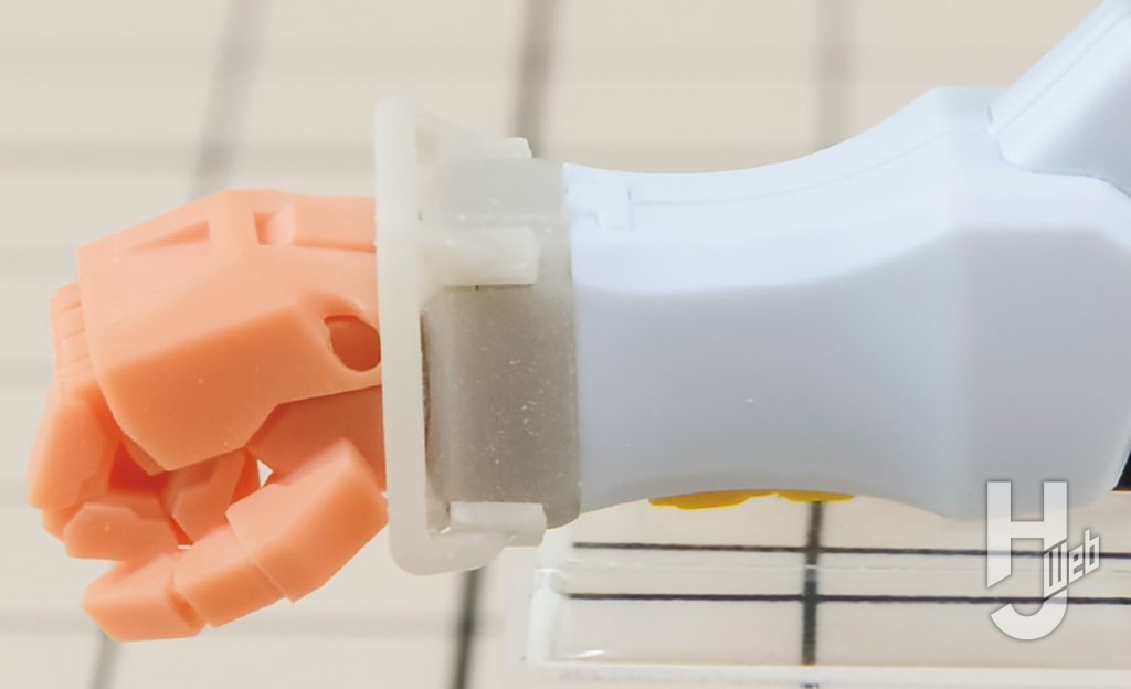 ken16w製作「RX-78-02 白いガンダム」製作途中手元