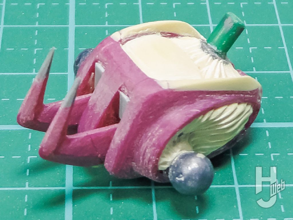 田仲正樹製作「ボチューン」製作途中股関節周り