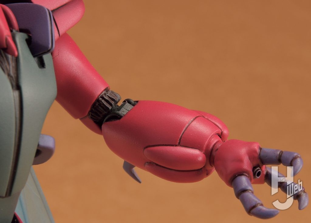 田仲正樹製作「ボチューン」腕部