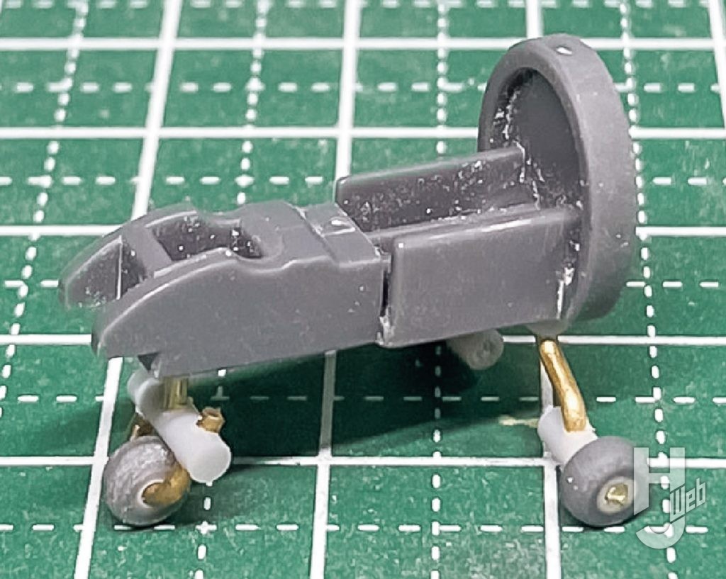 ドーパミン製作途「ダンガードA」製作途中ライディングギア2