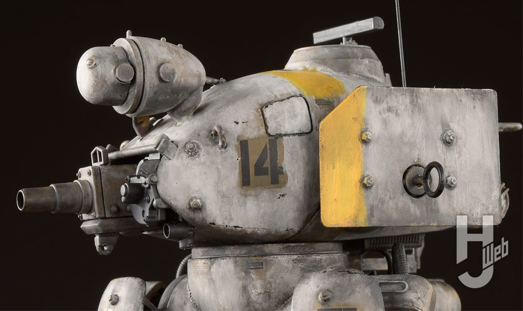 大森記詩製作「シュトラール軍 無人強襲偵察用二足歩行戦車 パックレーテ」頭部アップ