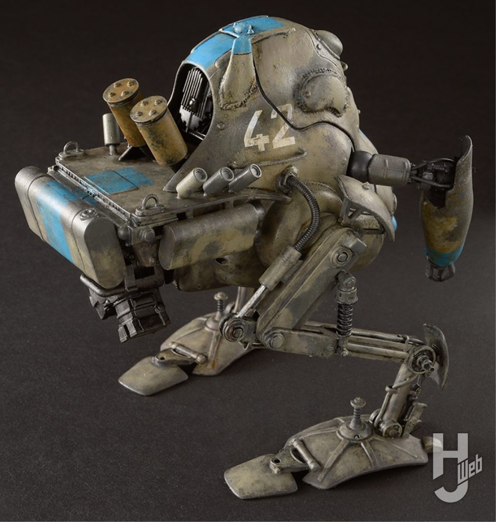 大森記詩製作「多目的大型装甲戦闘服 カングール 傭兵軍鹵獲機」背面