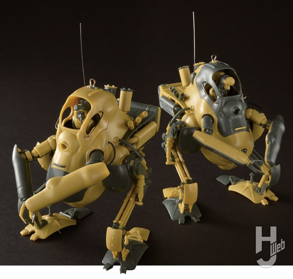 成型色がデザートイエローとブラックグリーンのカングール