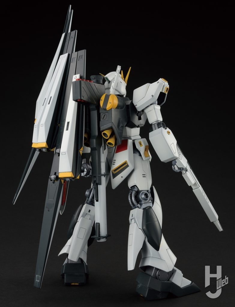 只野☆慶製作「νガンダム」背面