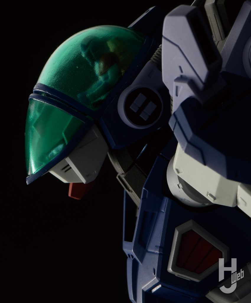 HI-METAL R レイズナー　付属ミニフィギュア搭乗状態再現が画像