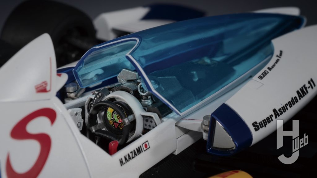 スーパーアスラーダAKF-11のフィギュアのアップ画像