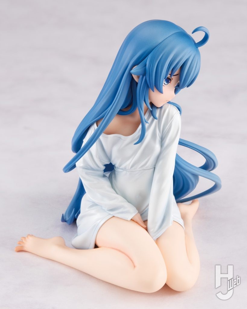 ロキシーのフィギュアの俯瞰アングルの全体画像