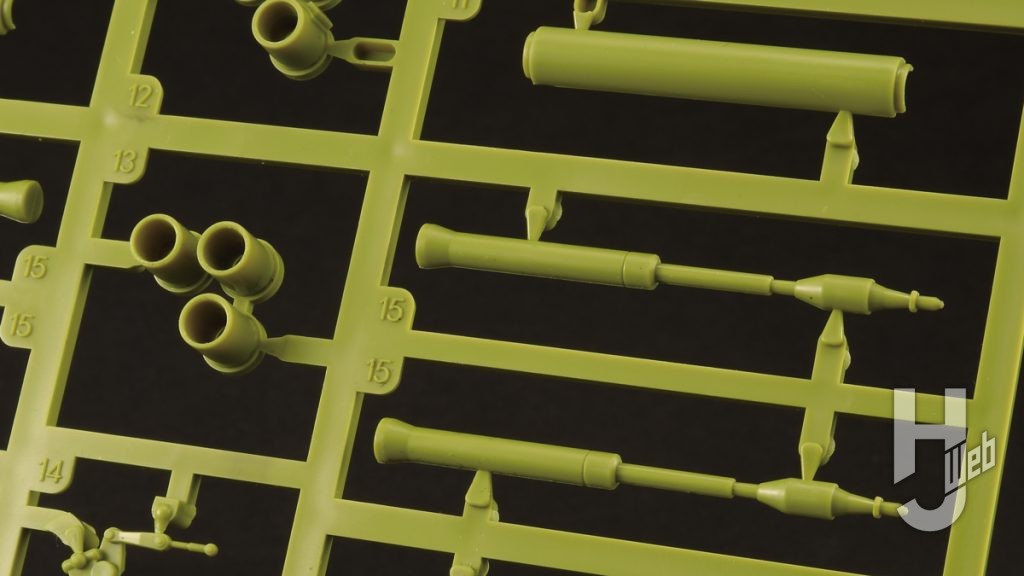 ARTPLA マシーネンクリーガー 陸戦ガンス（2機セット）＆エディ・アムゼルのパンツァーシュレックのランナー状態の画像