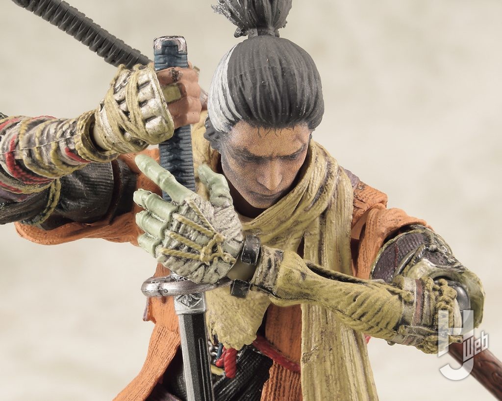 figma 隻狼 DXエディションの上半身のアップ画像