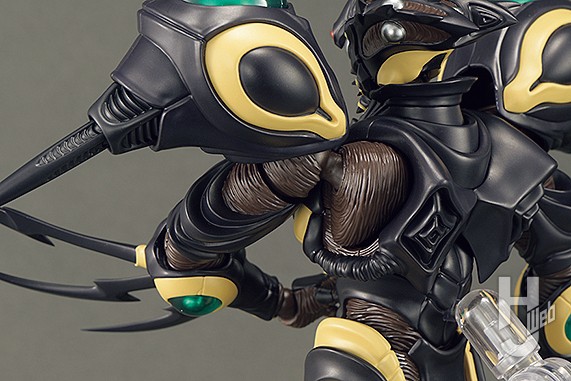 figma ギガンティックダークの背面の画像