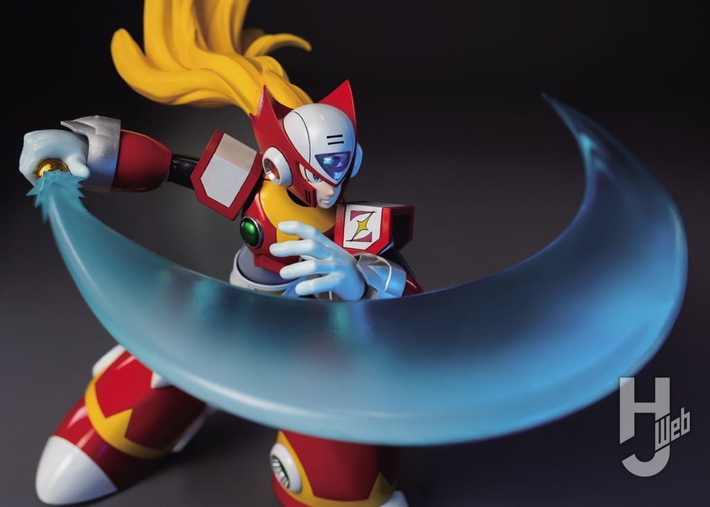 ゼロの可動フィギュアのアップ画像その2