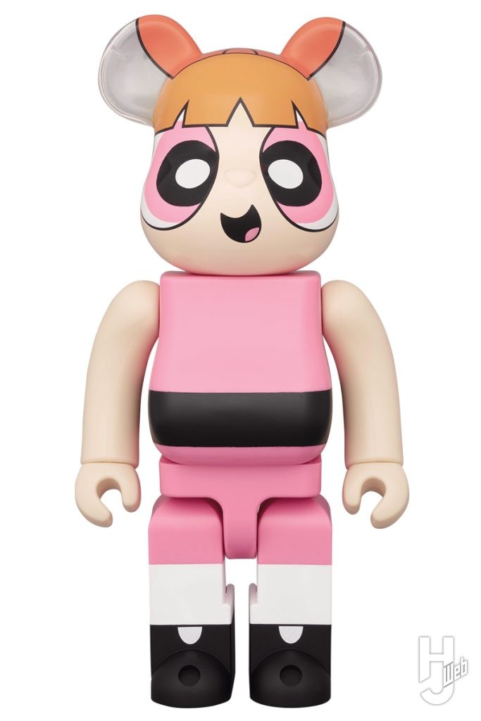 ブロッサムのベアブリックの画像