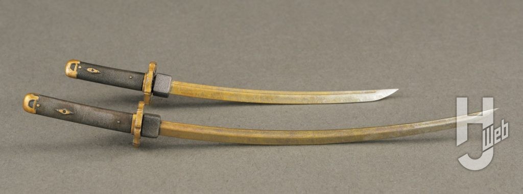 太刀を高熱にして溶断する朧・焦屍剣を再現した刀身パーツ。