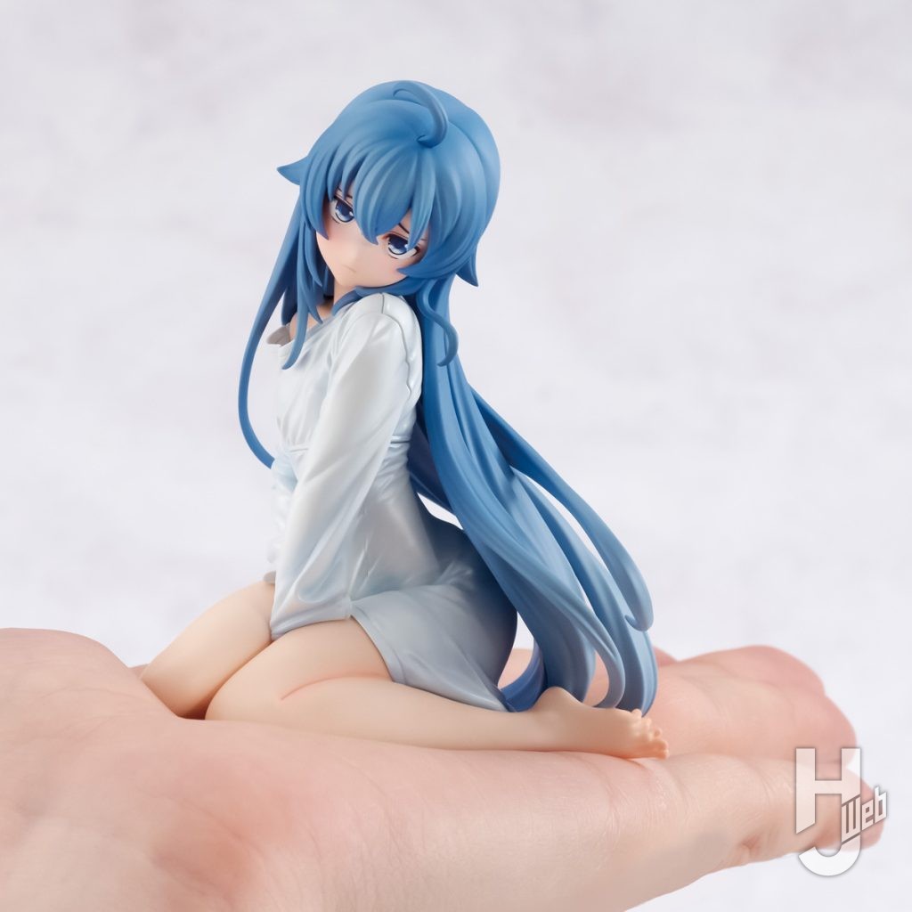 ロキシーのフィギュアのイメージ画像