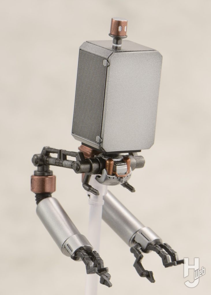 ポッド042のプラモデルの全体画像その1