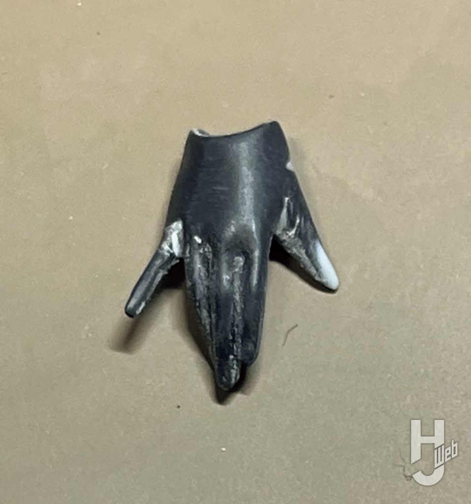 ファジー製作「デザイアメイデン グリードバニー」ハンドパーツ加工後