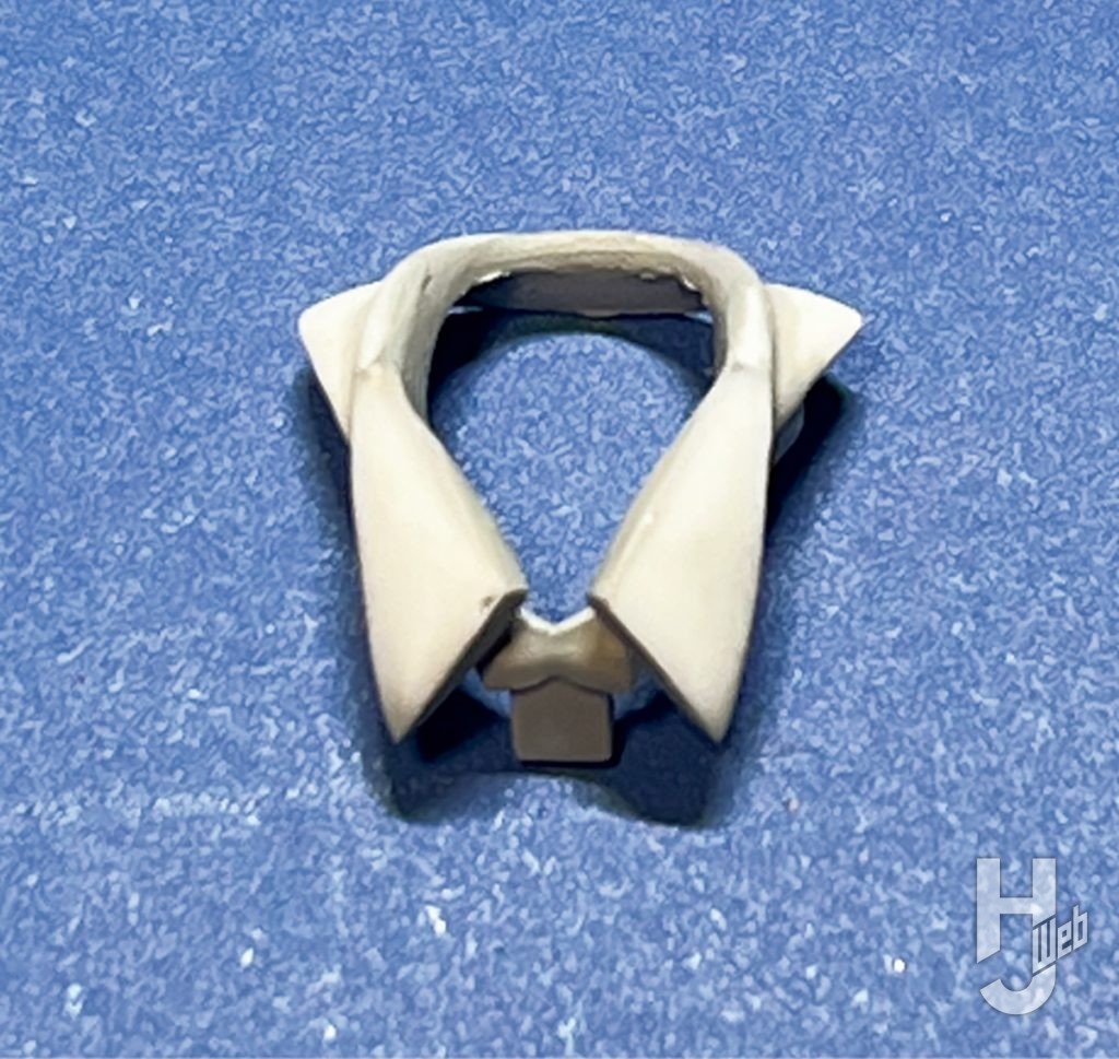 ファジー製作「デザイアメイデン グリードバニー」襟製作中