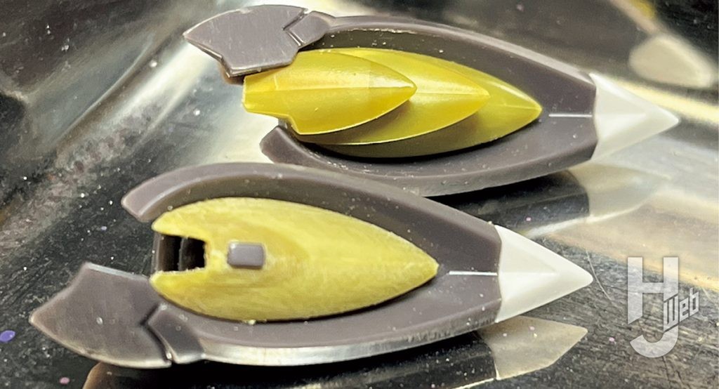 ファジー製作「デザイアメイデン グリードバニー」耳製作中