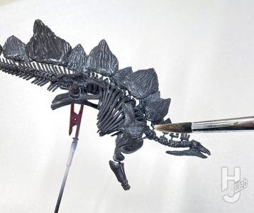 ウラベヒロト製作「ステゴサウルス」製作塗装途中