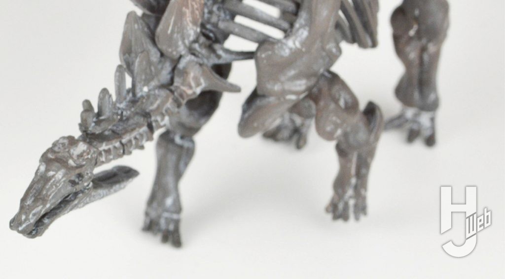 ウラベヒロト製作「ステゴサウルス」俯瞰顔アップ